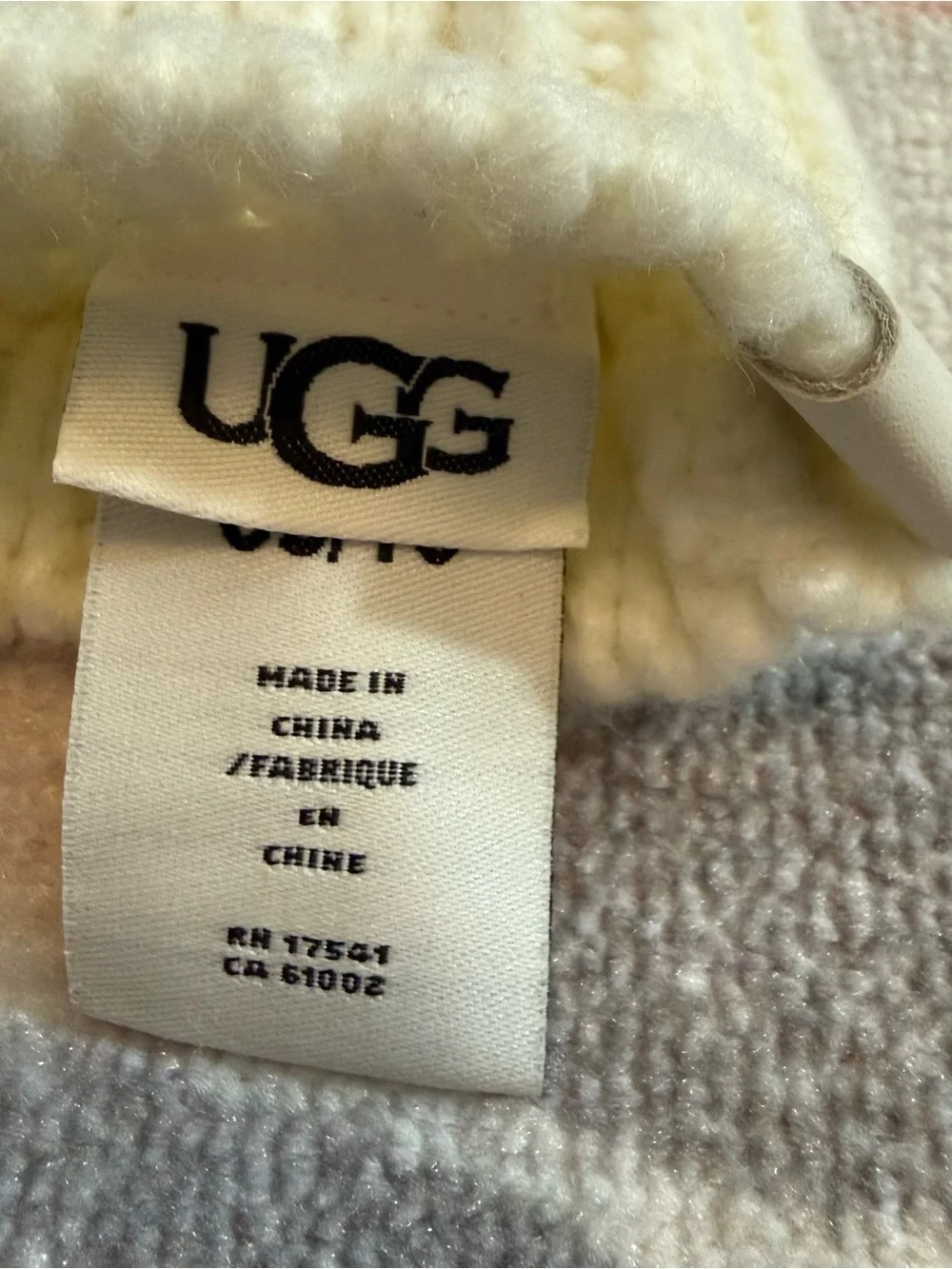 Ugg Chunky Fingerless Mittens